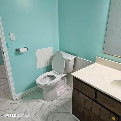 1662 Brownstone Boulevard, 312, Toledo, OH 43614