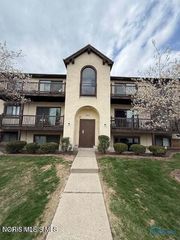 1662 Brownstone Boulevard, 312, Toledo, OH 43614