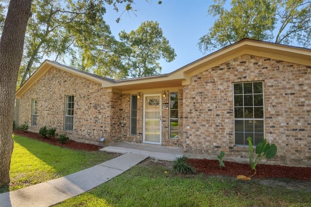 1819 Papoose Trail, Crosby, TX 77532
