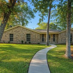 1819 Papoose Trail, Crosby, TX 77532