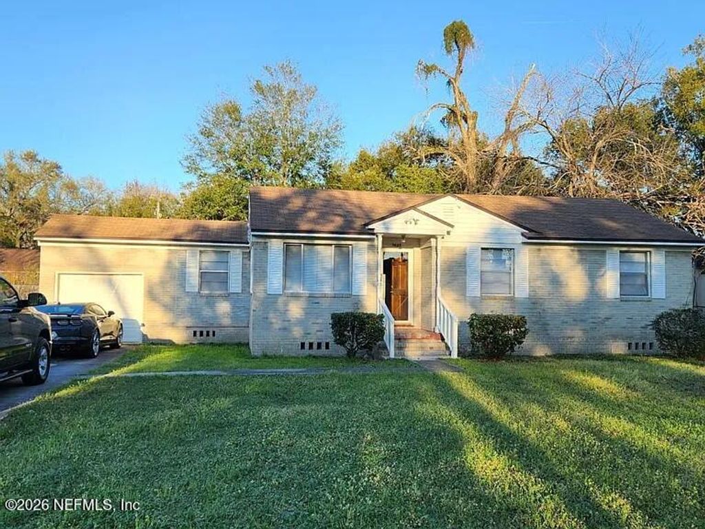 7927 REID Avenue, Jacksonville, FL 32208