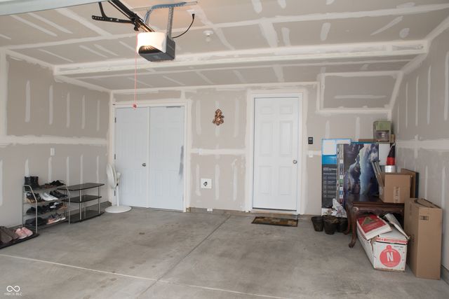 2949 Kirkbride Way, Indianapolis, IN 46222