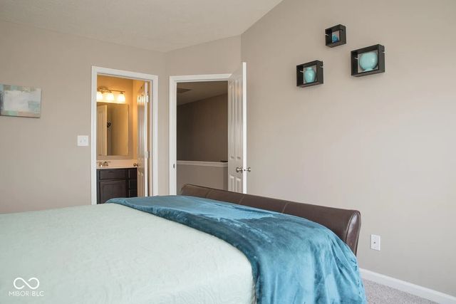 2949 Kirkbride Way, Indianapolis, IN 46222