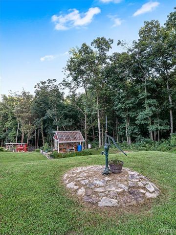 274 Calvey Crossing Lane, Robertsville, MO 63072