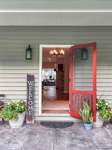 274 Calvey Crossing Lane, Robertsville, MO 63072