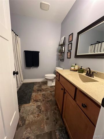 274 Calvey Crossing Lane, Robertsville, MO 63072