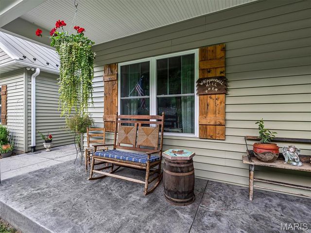 274 Calvey Crossing Lane, Robertsville, MO 63072