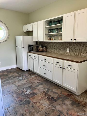 274 Calvey Crossing Lane, Robertsville, MO 63072
