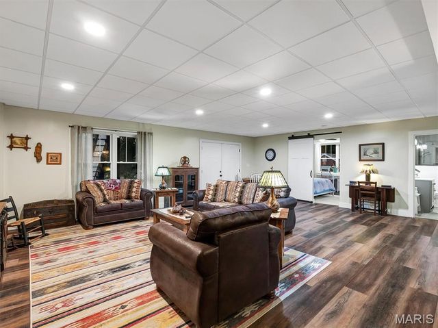 274 Calvey Crossing Lane, Robertsville, MO 63072