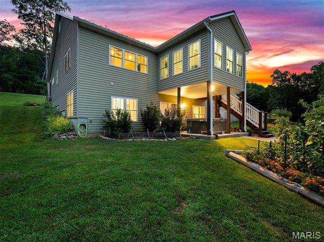 274 Calvey Crossing Lane, Robertsville, MO 63072
