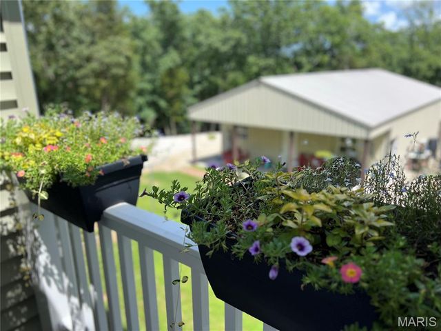 274 Calvey Crossing Lane, Robertsville, MO 63072