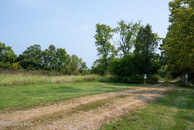 4413 Hopewell Rd, Louisville, KY 40299