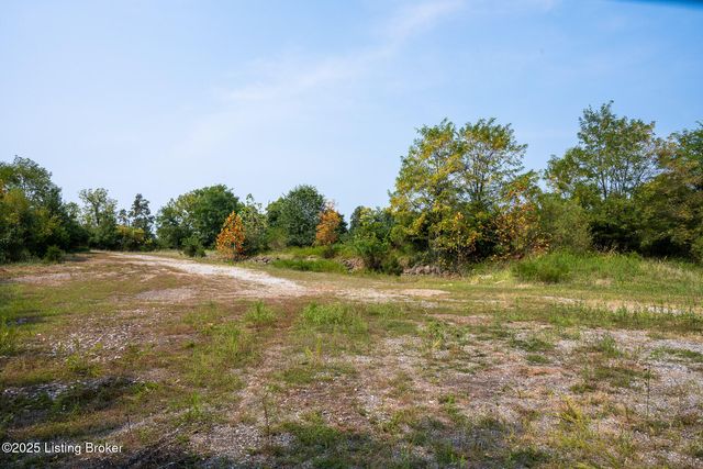 4413 Hopewell Rd, Louisville, KY 40299