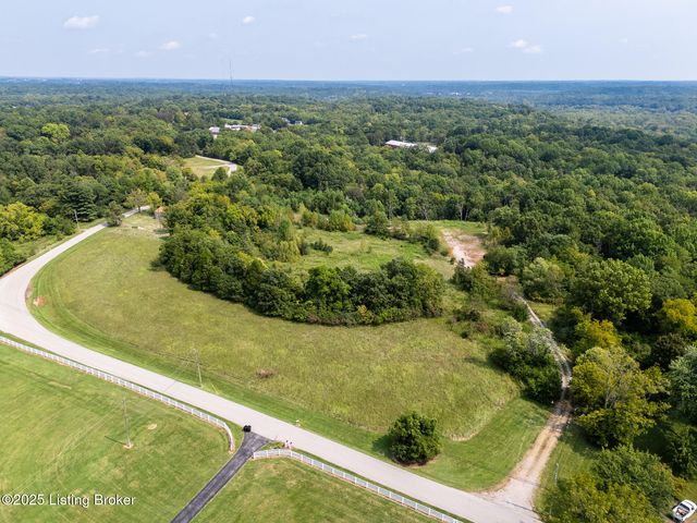 4413 Hopewell Rd, Louisville, KY 40299