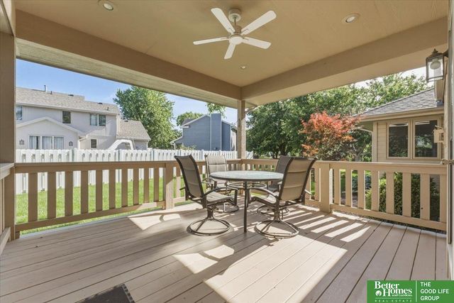 20750 Hemlock Circle, Elkhorn, NE 68022