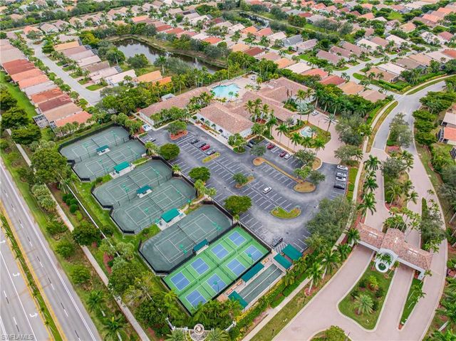 8949 Cascades Isle BLVD, Estero, FL 33928