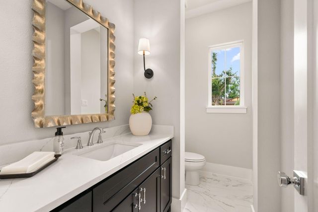 9350 Rosstown Way, Houston, TX 77080