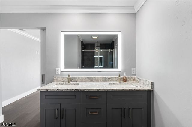 629 SW 22nd ST, Cape Coral, FL 33991