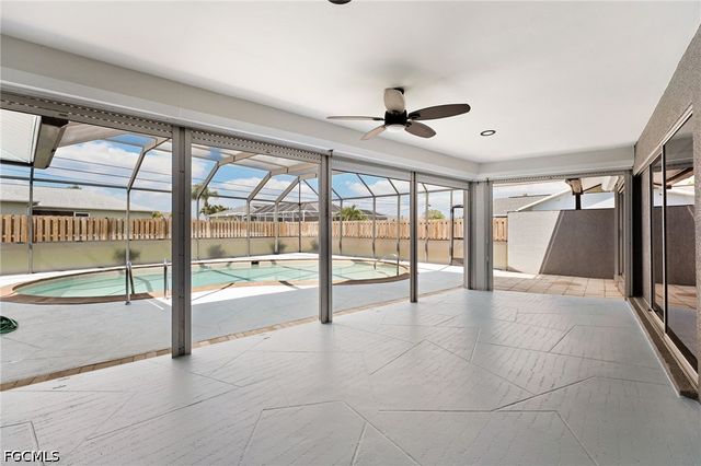 629 SW 22nd ST, Cape Coral, FL 33991