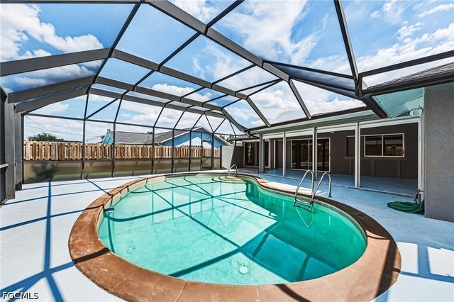 629 SW 22nd ST, Cape Coral, FL 33991