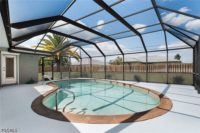 629 SW 22nd ST, Cape Coral, FL 33991