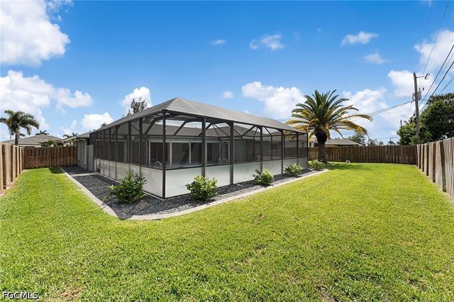 629 SW 22nd ST, Cape Coral, FL 33991