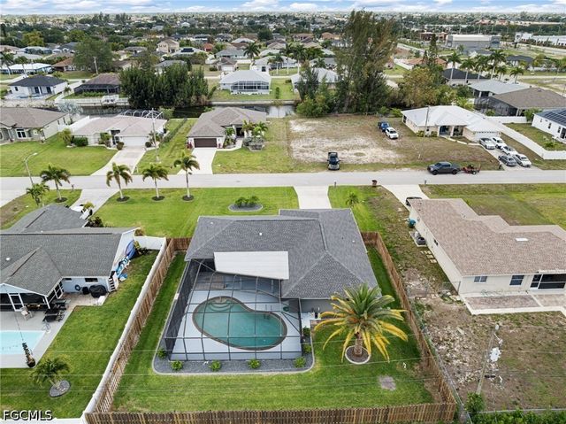 629 SW 22nd ST, Cape Coral, FL 33991