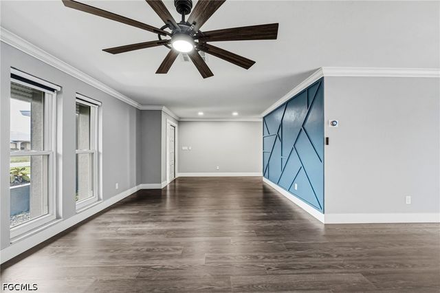 629 SW 22nd ST, Cape Coral, FL 33991