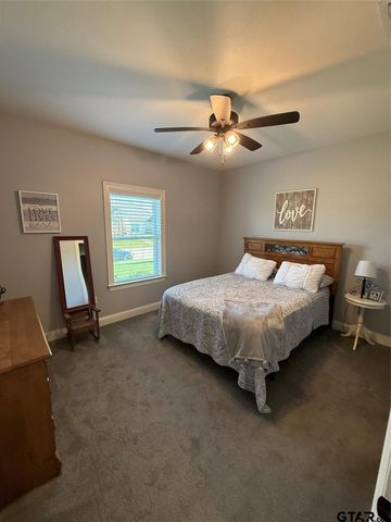 1003 Stone Bridge St, Mount Pleasant, TX 75455