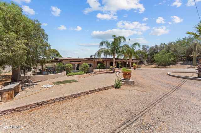 790 JAVELINA Drive, Wickenburg, AZ 85390