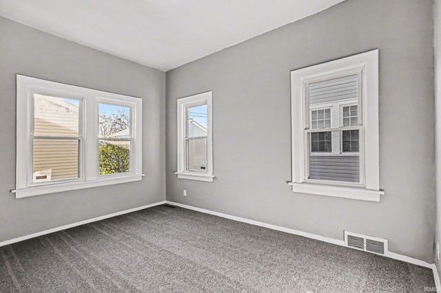 126 Gernhart Avenue, Mishawaka, IN 46544