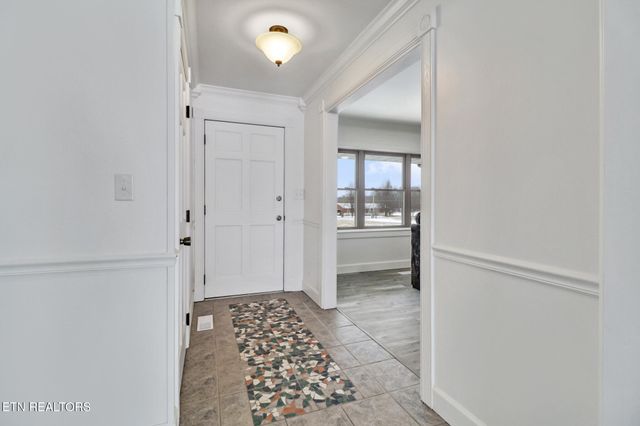 1128 Allardt Hwy, Jamestown, TN 38556