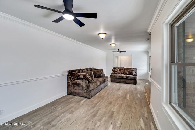 1128 Allardt Hwy, Jamestown, TN 38556