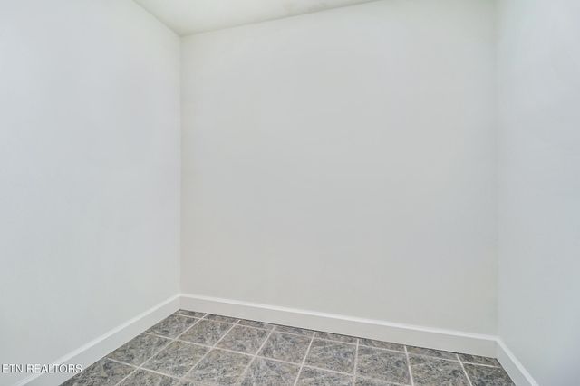 1128 Allardt Hwy, Jamestown, TN 38556