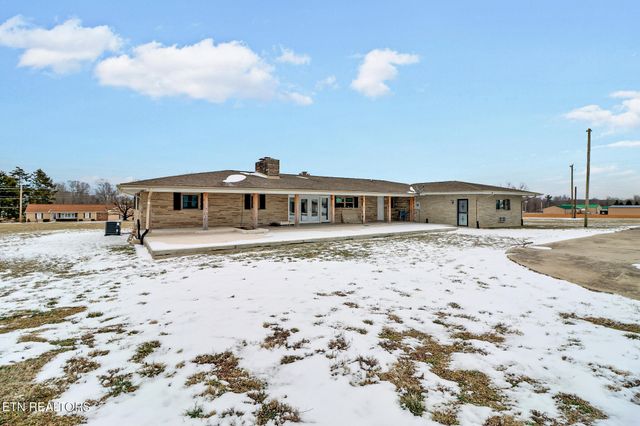 1128 Allardt Hwy, Jamestown, TN 38556