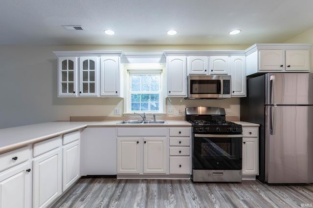 3023 Parnell Avenue, Fort Wayne, IN 46805