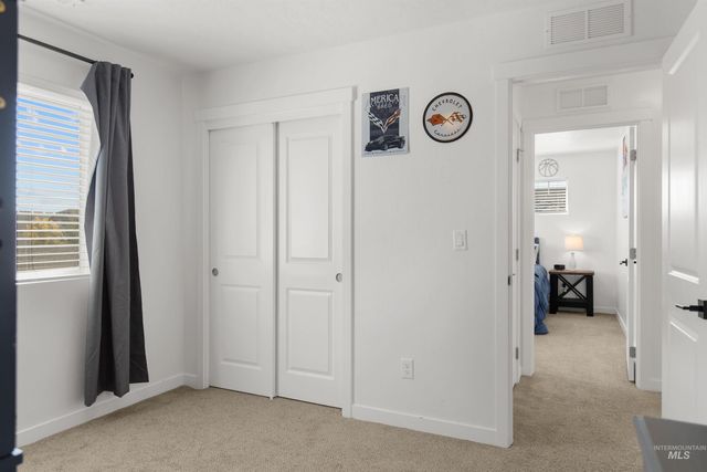 12170 W Yorkstone Dr, Nampa, ID 83651