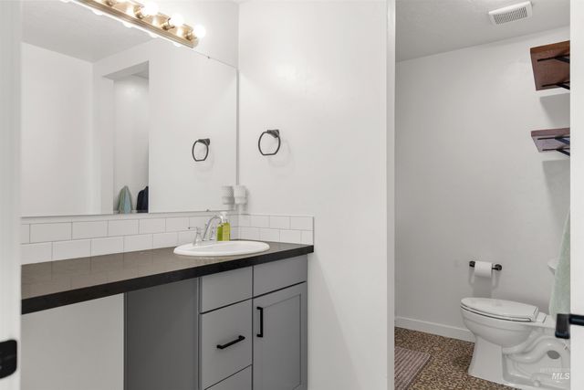 12170 W Yorkstone Dr, Nampa, ID 83651
