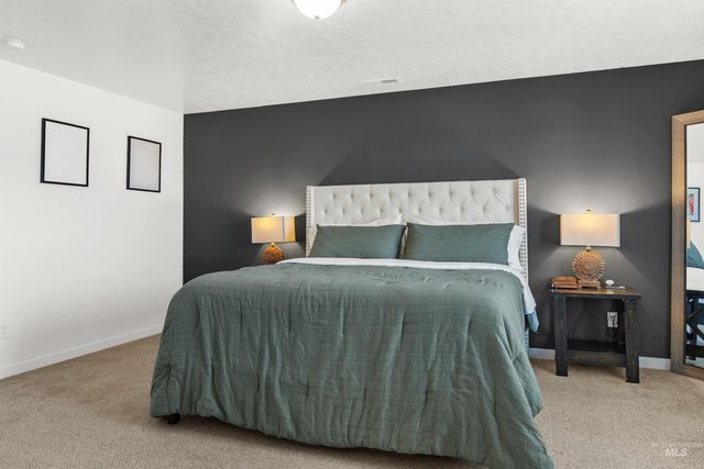 12170 W Yorkstone Dr, Nampa, ID 83651