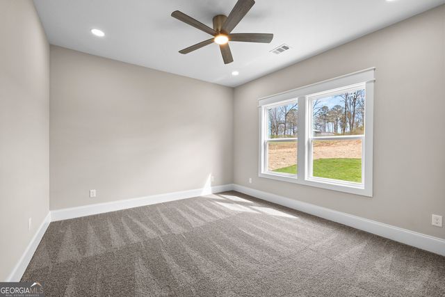 246 S Smith Road, Lagrange, GA 30241
