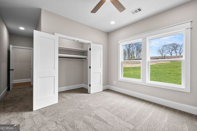 246 S Smith Road, Lagrange, GA 30241