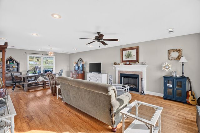 536 Elmer Walker Road, Jonesborough, TN 37659