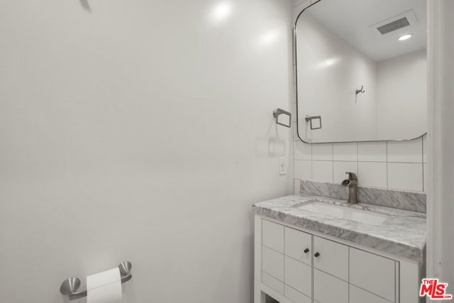 9747 Haines Canyon Avenue, Tujunga (los Angeles), CA 91042