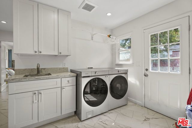 9747 Haines Canyon Avenue, Tujunga (los Angeles), CA 91042