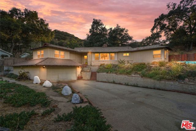 9747 Haines Canyon Avenue, Tujunga (los Angeles), CA 91042