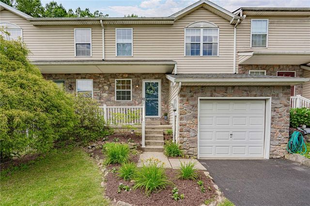 4264 David Drive, Emmaus Boro, PA 18049