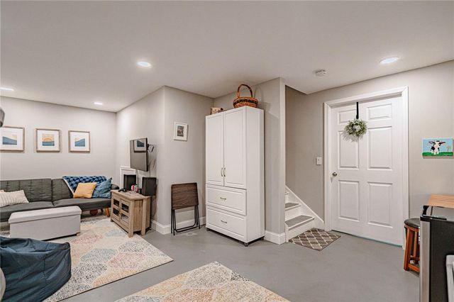 4264 David Drive, Emmaus Boro, PA 18049