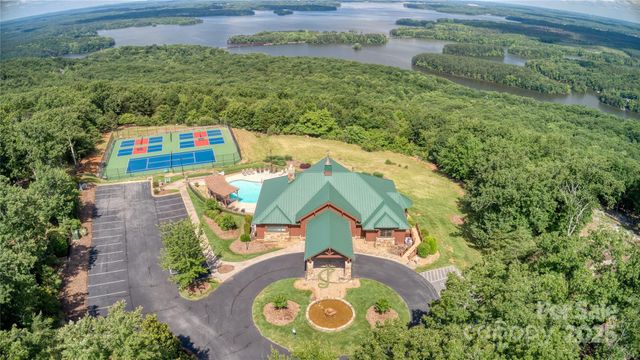 338 Sierra Trace Road, Denton, NC 27239