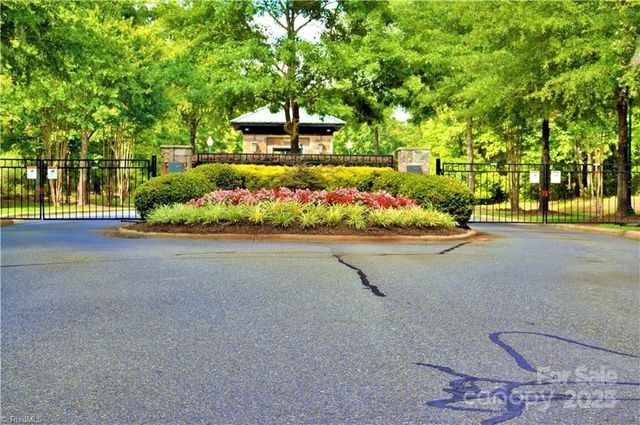 338 Sierra Trace Road, Denton, NC 27239