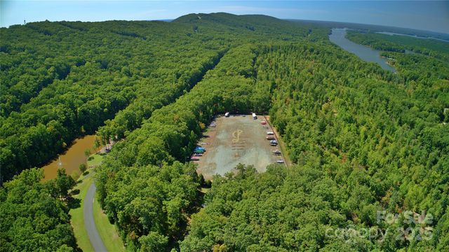 338 Sierra Trace Road, Denton, NC 27239
